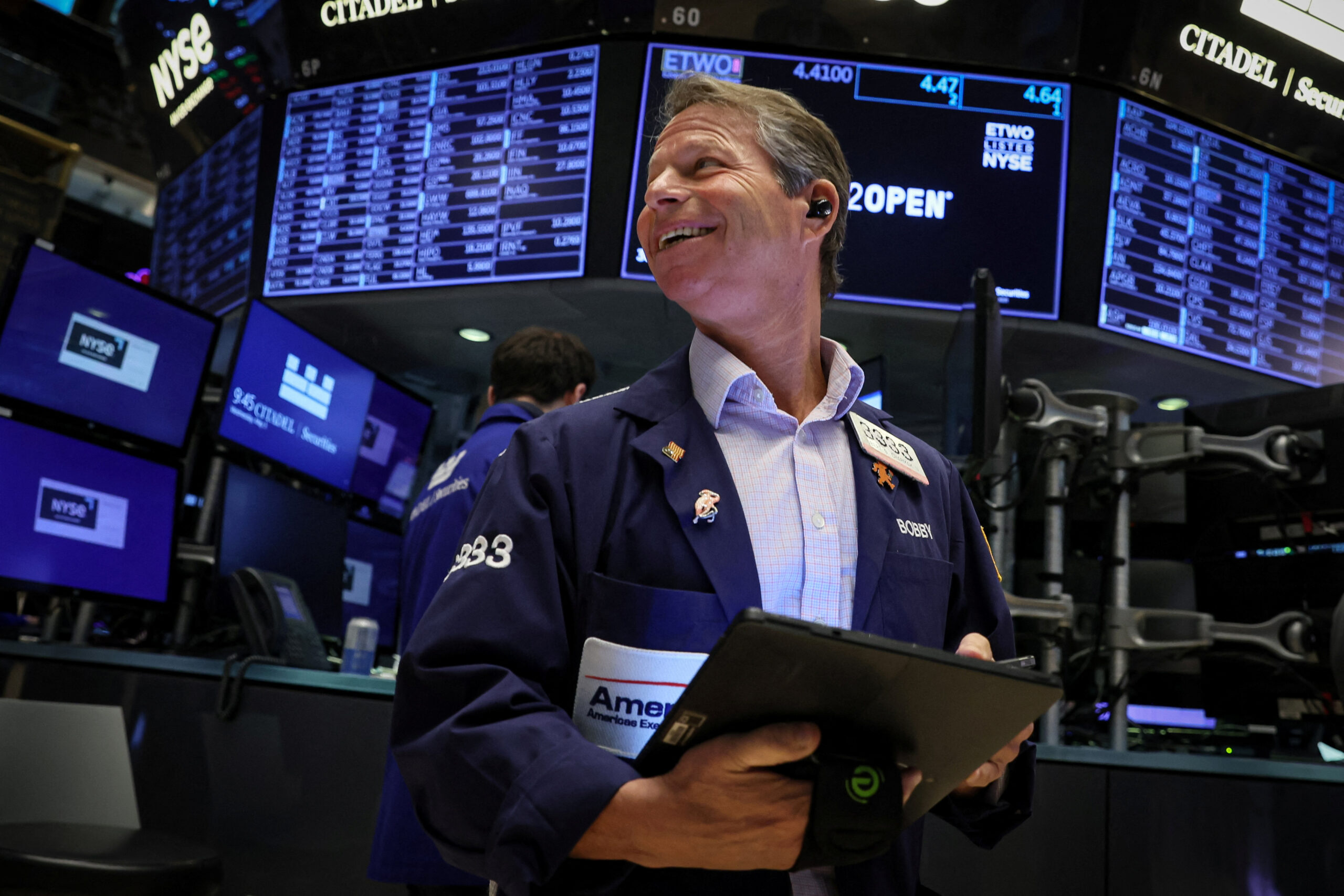 US stocks hit highest levels in nine months on debt ceiling deal hopes