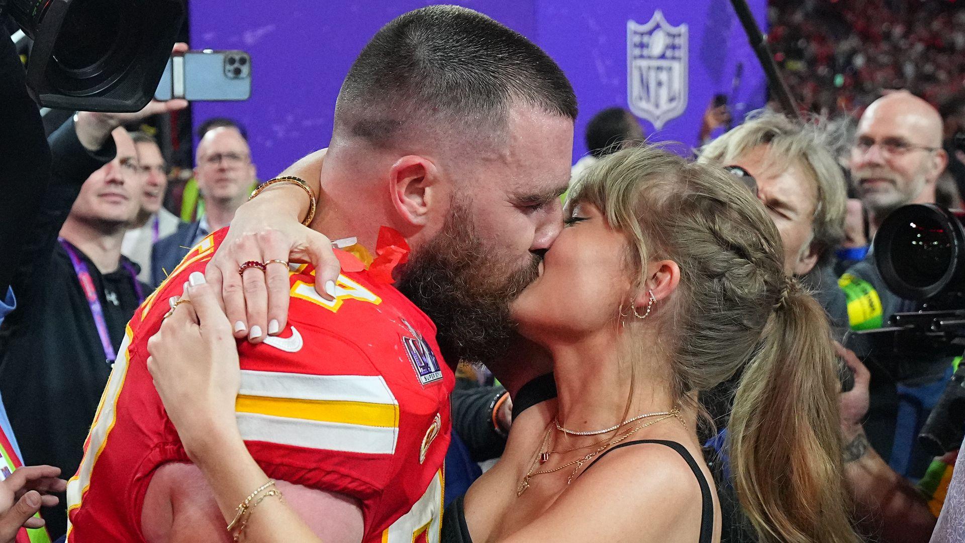 Taylor Swift and Travis Kelce