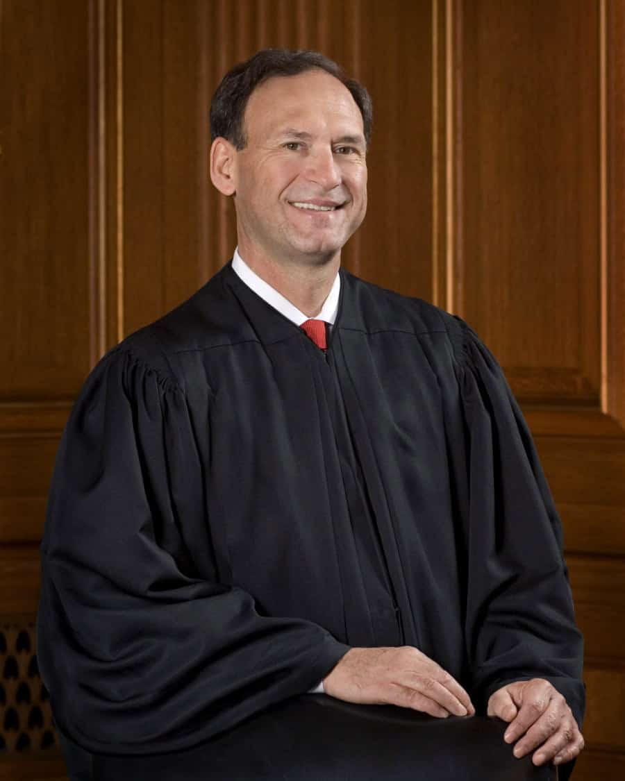 Will Birthright Citizenship Become Next Historic Roe VS Wade? Trump Lost Fight; But Re-issued Executive Order Targeting Birth Tourism 2 Justice Alito