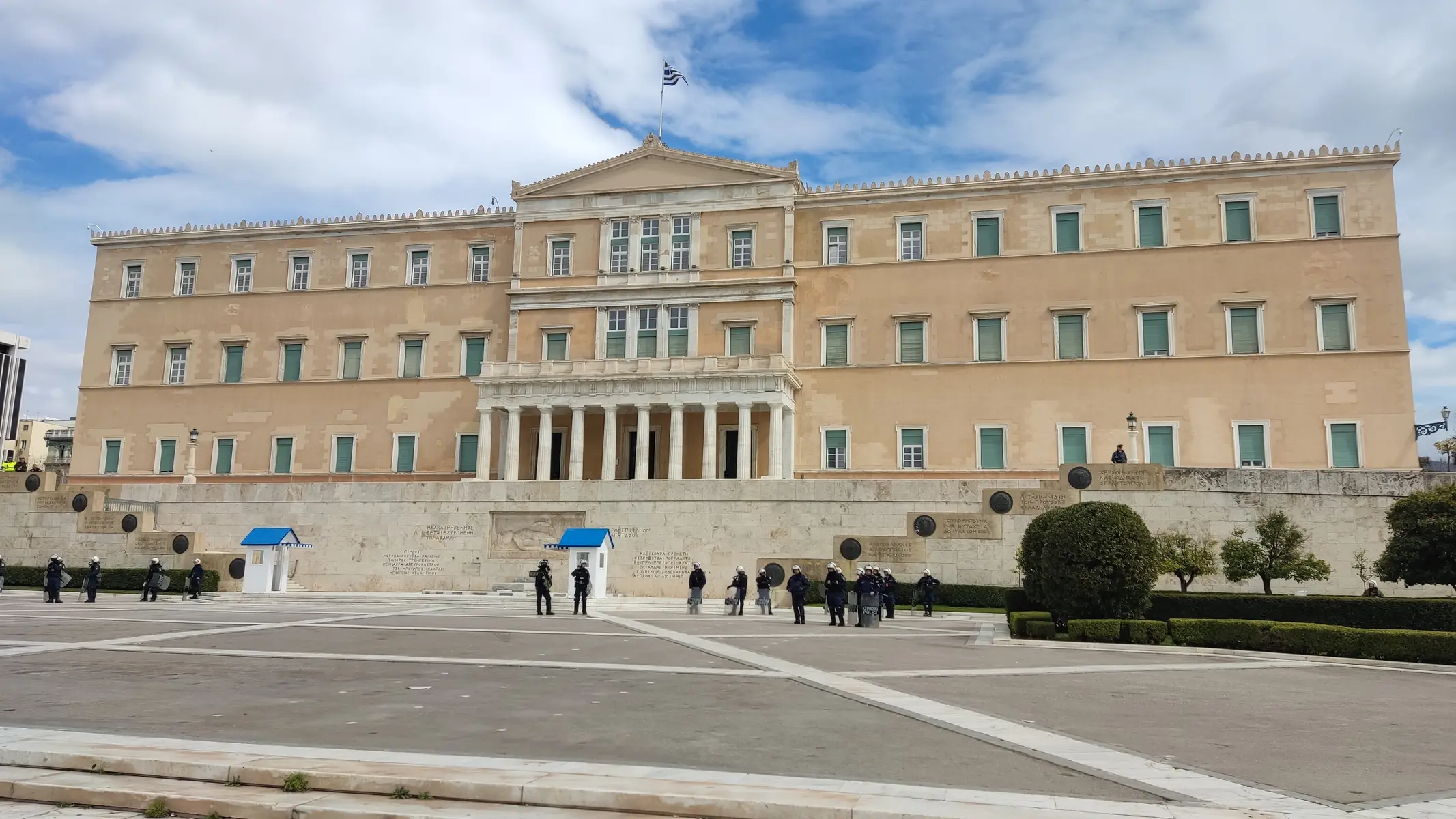 Greece crypto tax plans point to a 10% capital-gains rate and €500 exemption, but consultation could still change the draft before Parliament.